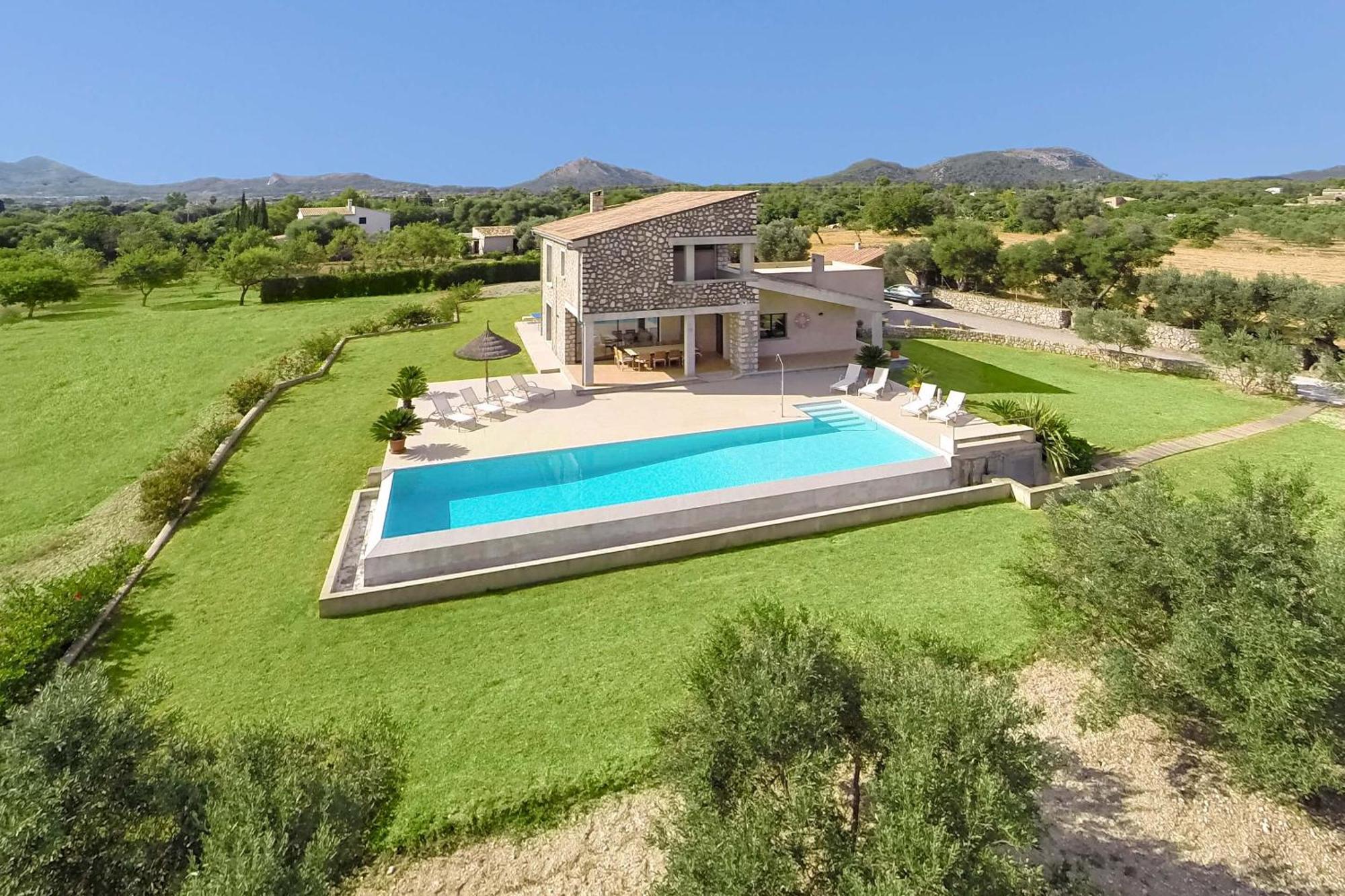 Villa La Vinya Gran By Sealand Pollenca